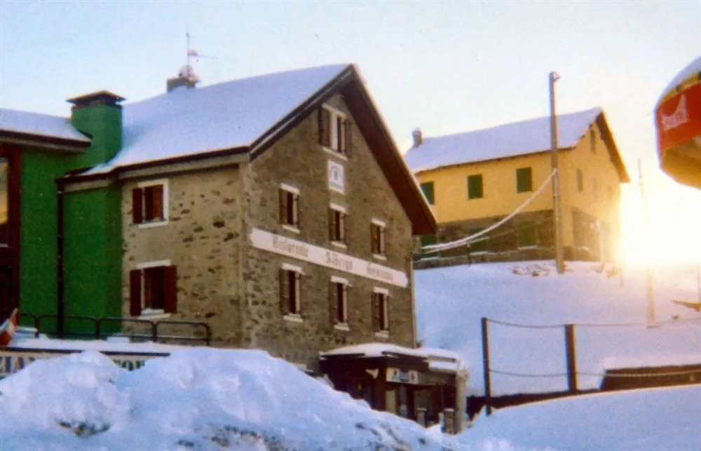 Hotel Genziana Passo Stelvio Italy